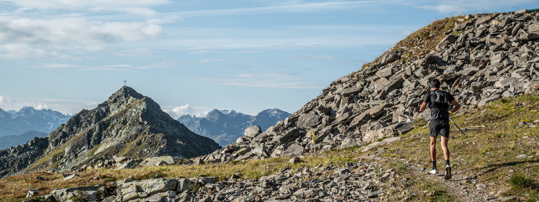 Montafon Totale Trail - Silvretta Montafon | © Silvretta Montafon - Friederike Weber Ein Läufer beim Montafon Totale Trail in der Silvretta Montafon. | © Silvretta Montafon - Friederike Weber